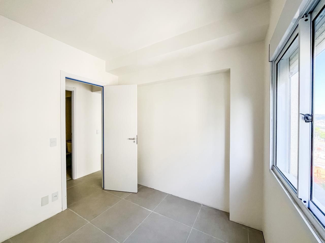 Apartamento à venda com 2 quartos, 65m² - Foto 12