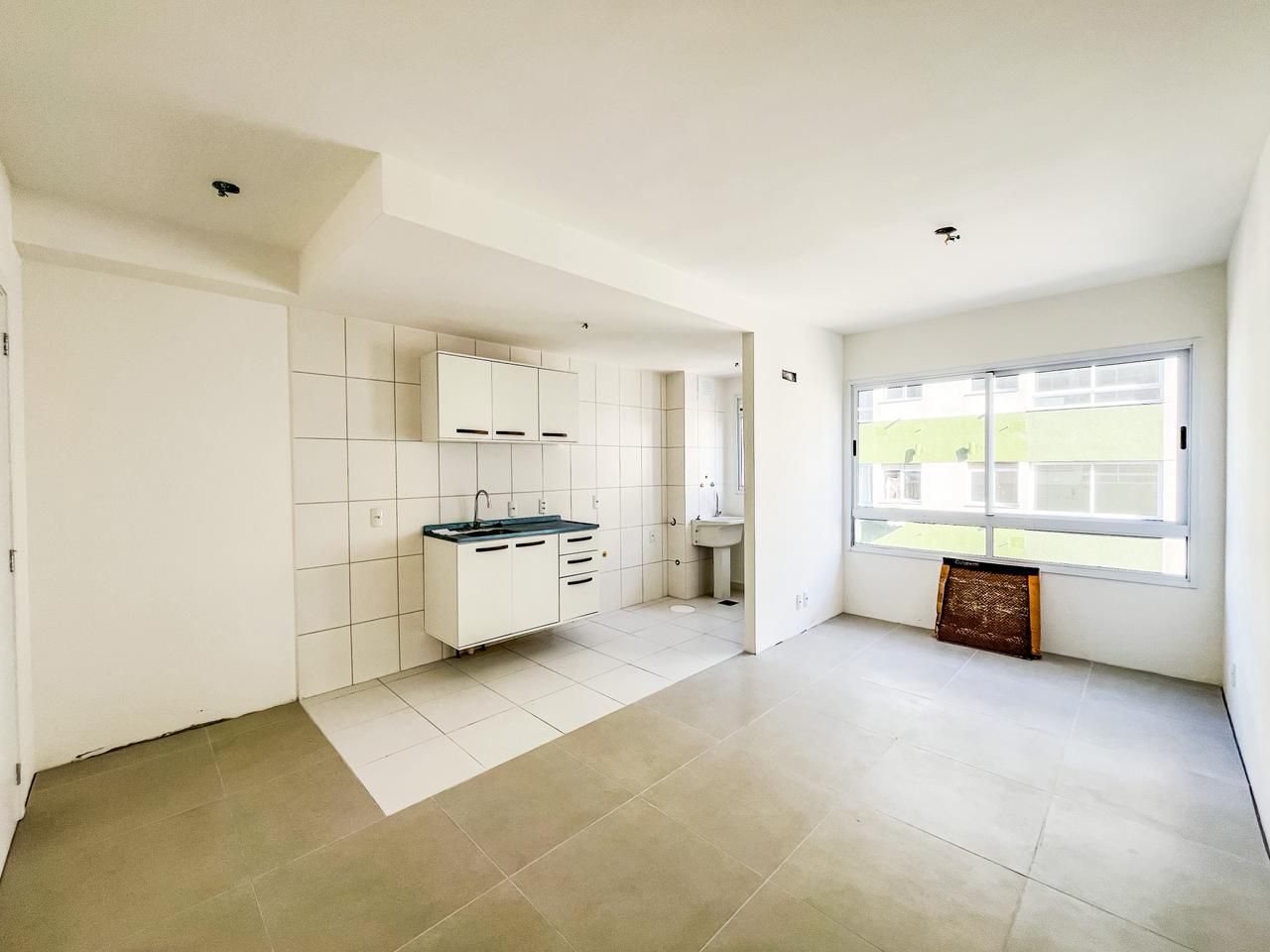 Apartamento à venda com 2 quartos, 65m² - Foto 2