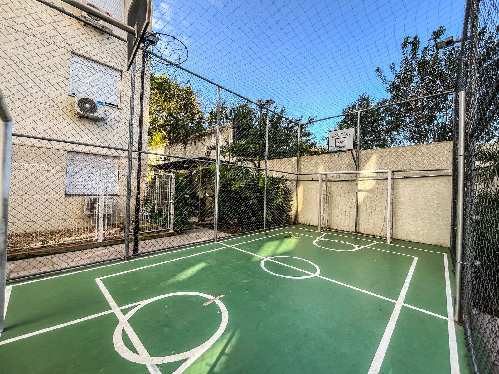Apartamento à venda com 2 quartos, 65m² - Foto 17