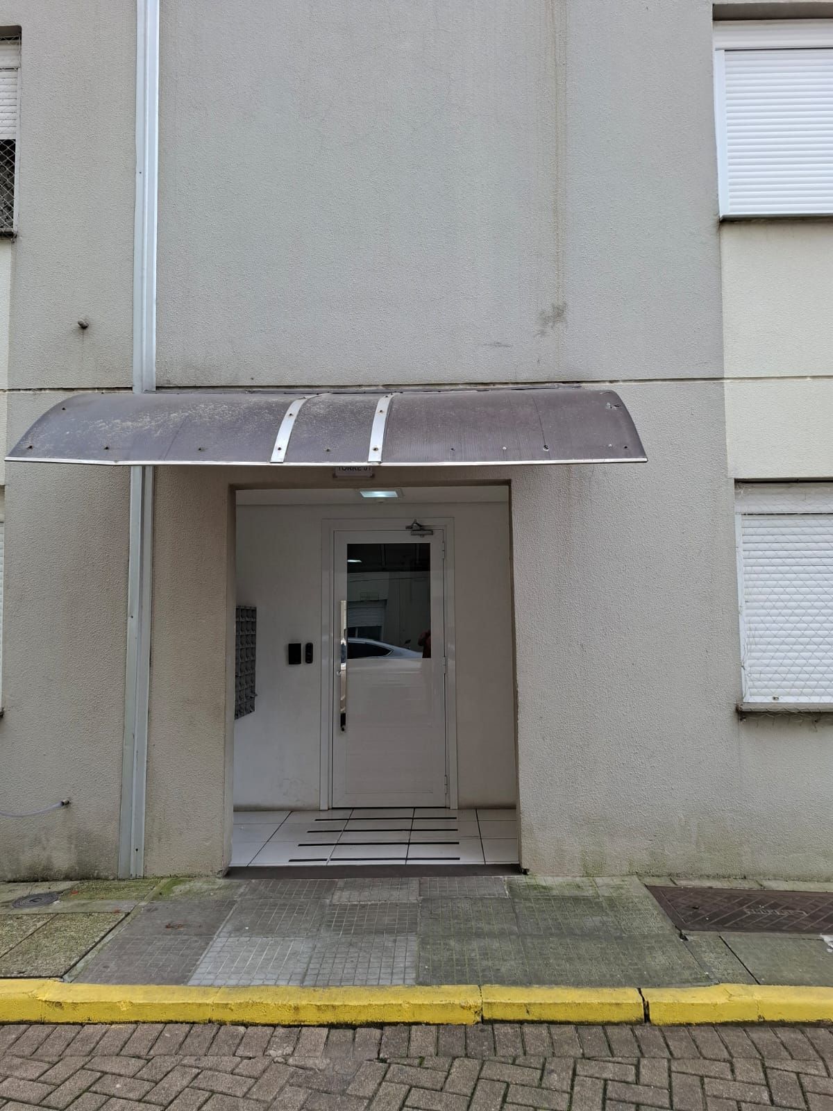 Apto 2 dorm., sala , cozinha, banheiro, infra completa com piscina e elevador. Aceita Compra Assistida. Cachoeirinha. — foto 5
