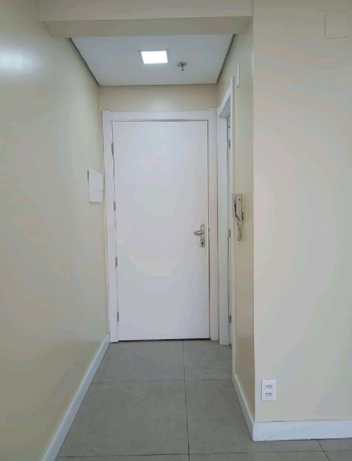 Conjunto Comercial-Sala à venda com 1 quarto, 24m² - Foto 9
