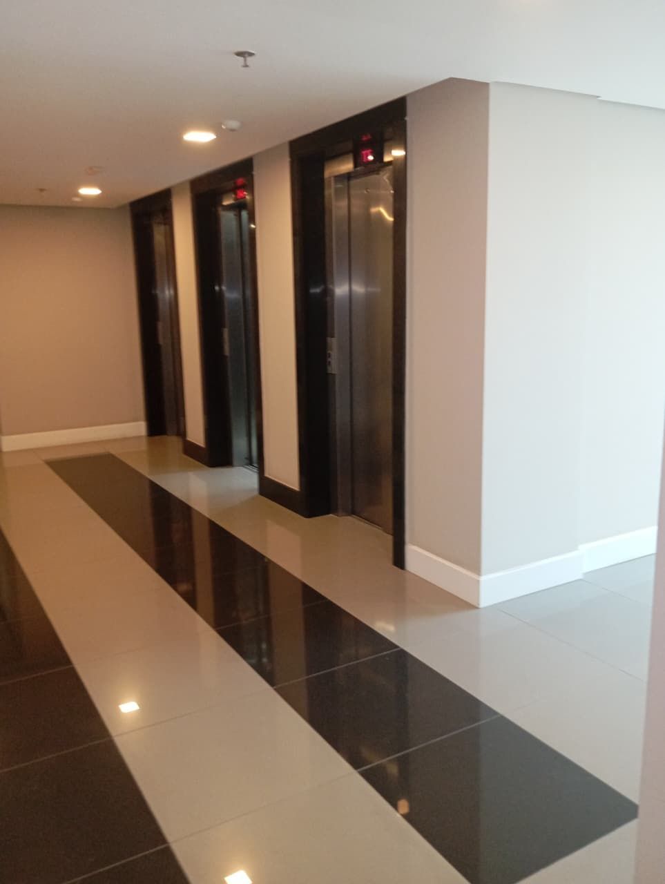 Conjunto Comercial-Sala à venda com 1 quarto, 24m² - Foto 15