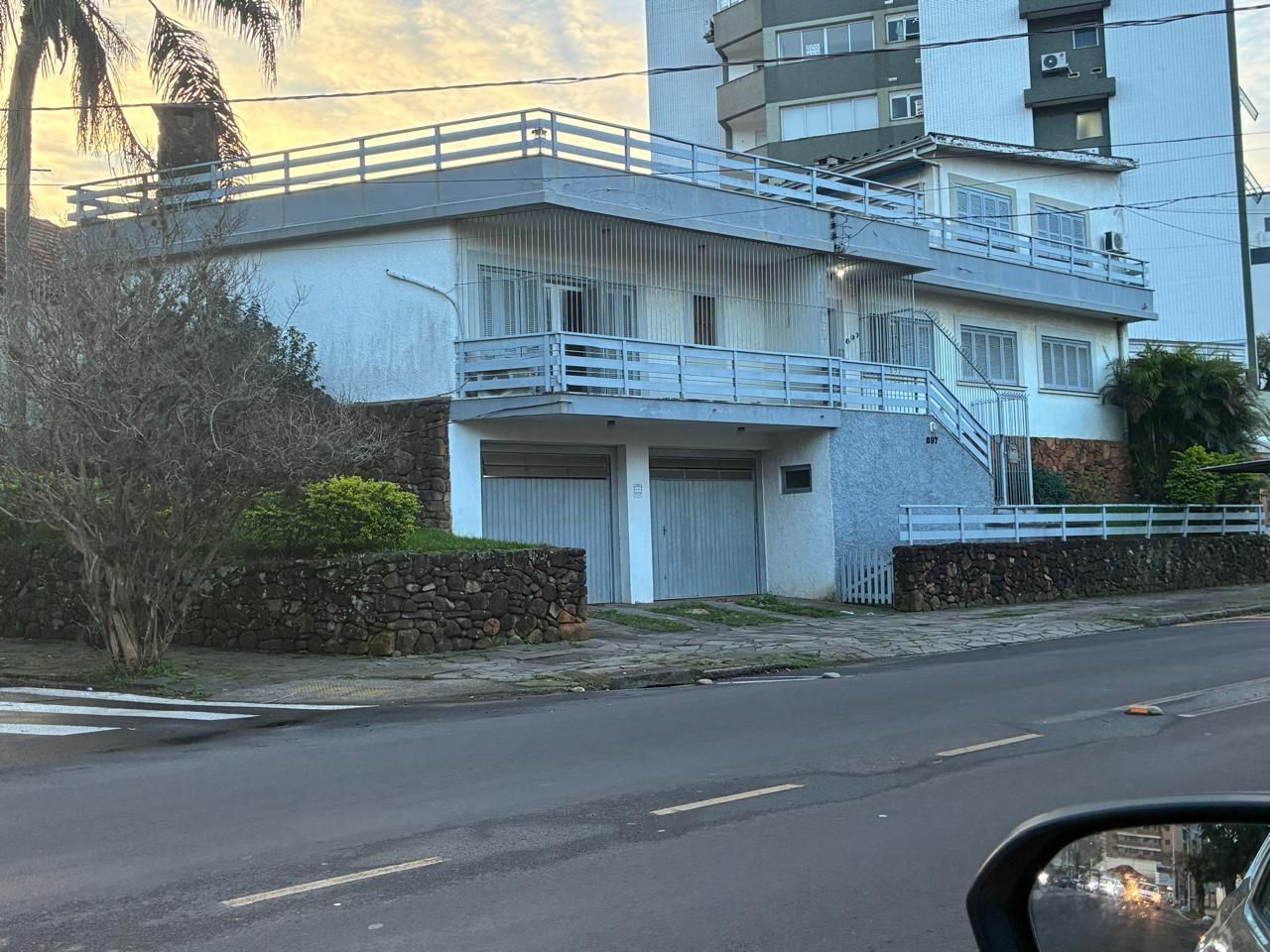 Casa 4 quartos à venda, 241m², Vila Ipiranga - Porto Alegre — foto 3