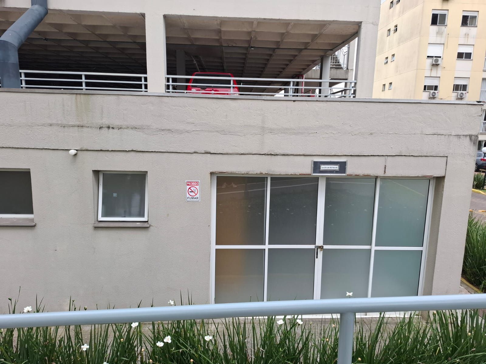 Apto 2 dorm., sala , cozinha, banheiro, infra completa com piscina e elevador. Aceita Compra Assistida. Cachoeirinha. — foto 3
