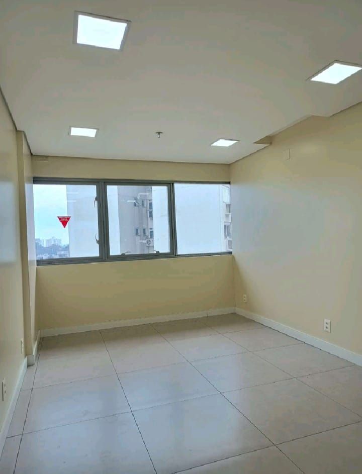 Conjunto Comercial-Sala à venda com 1 quarto, 24m² - Foto 3