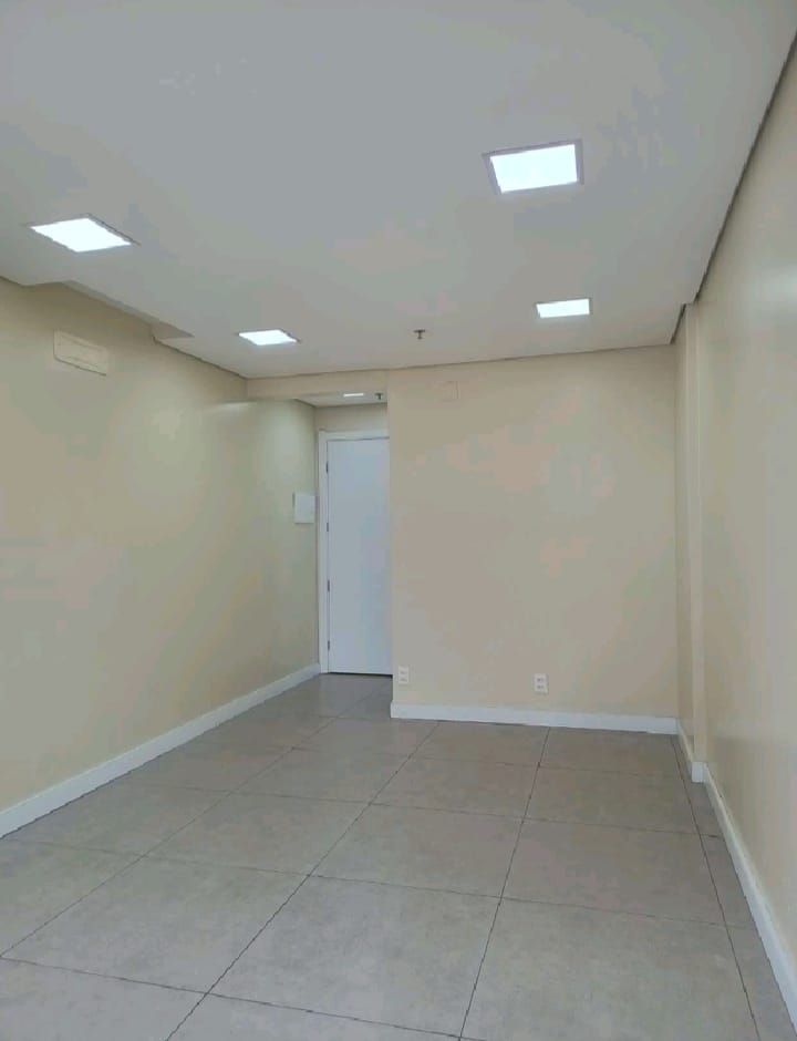 Conjunto Comercial-Sala à venda com 1 quarto, 24m² - Foto 6