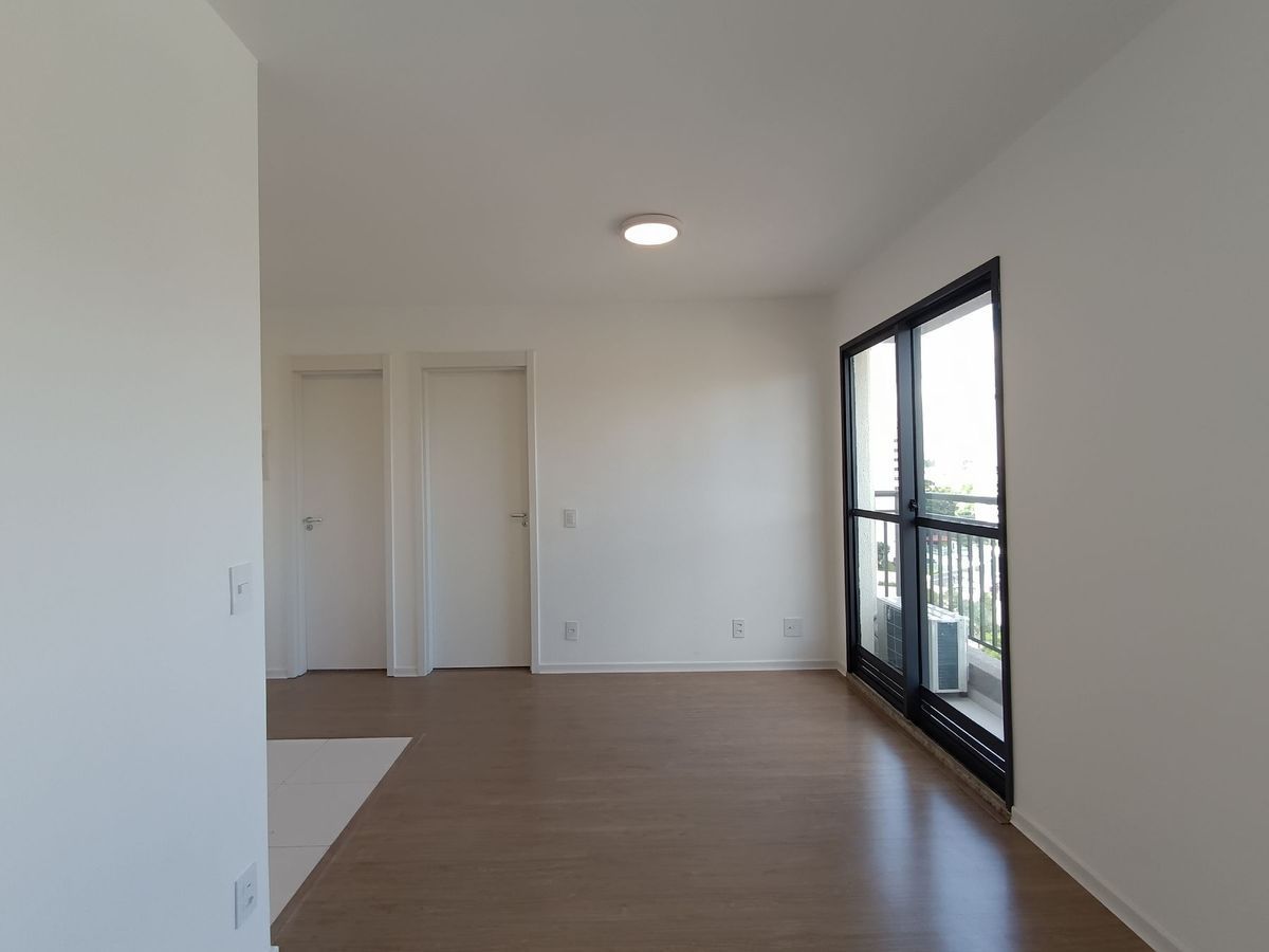 Apartamento para alugar com 1 quarto, 35m² - Foto 3