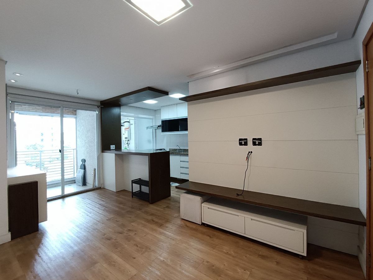 Apartamento para alugar com 1 quarto, 57m² - Foto 11