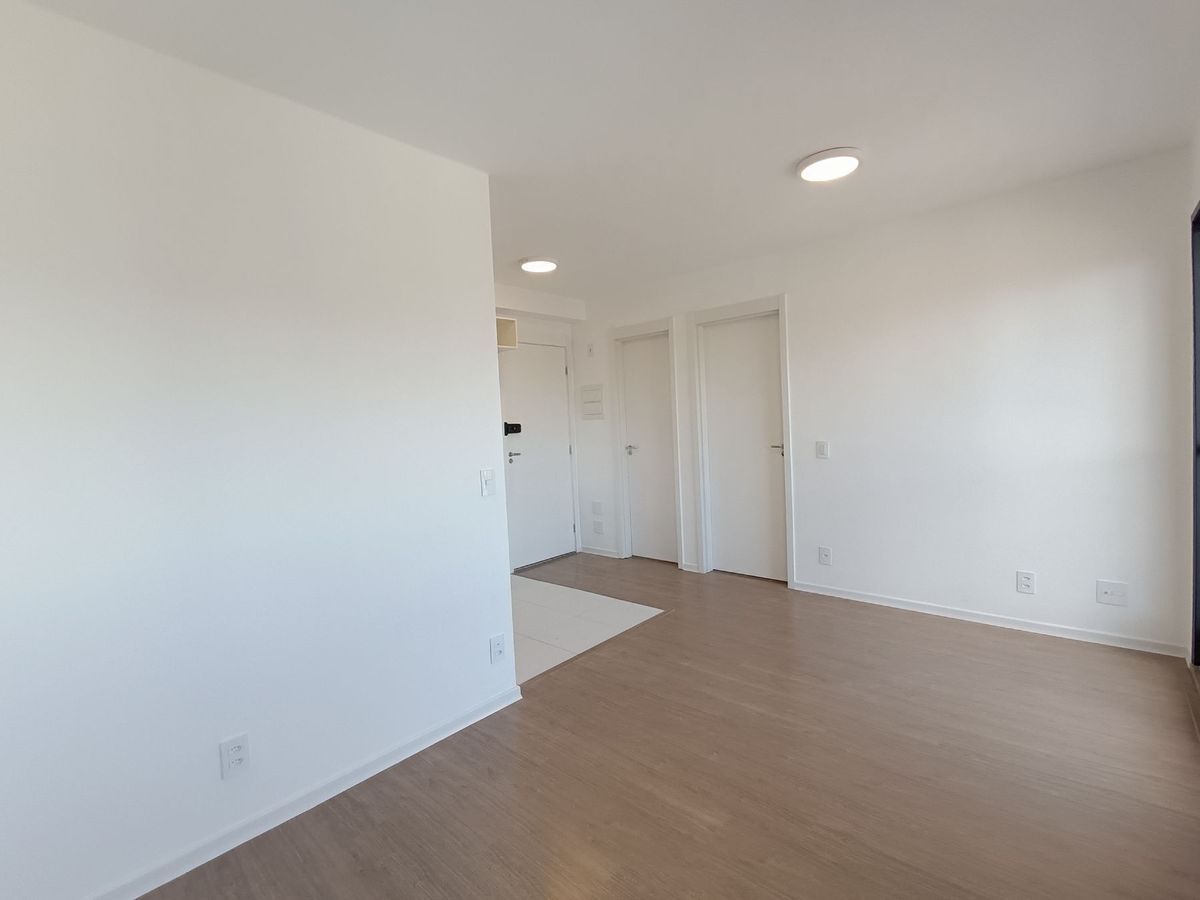 Apartamento para alugar com 1 quarto, 35m² - Foto 4