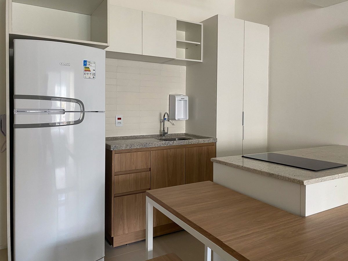 Apartamento, 1 quarto, 28 m² - Foto 2