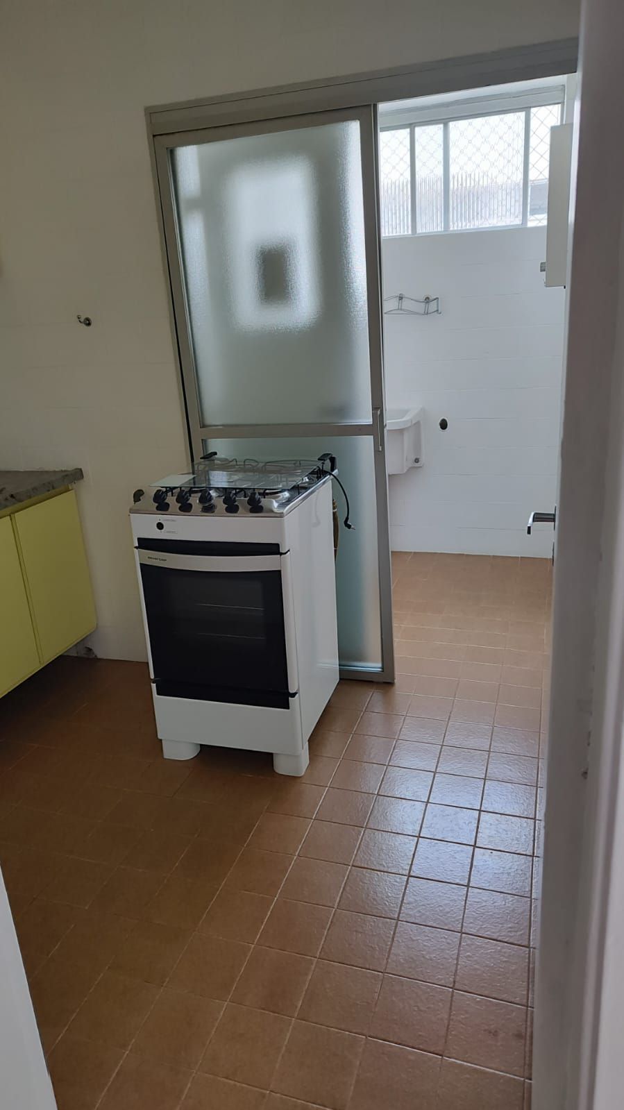 Apartamento para alugar com 1 quarto, 60m² - Foto 6