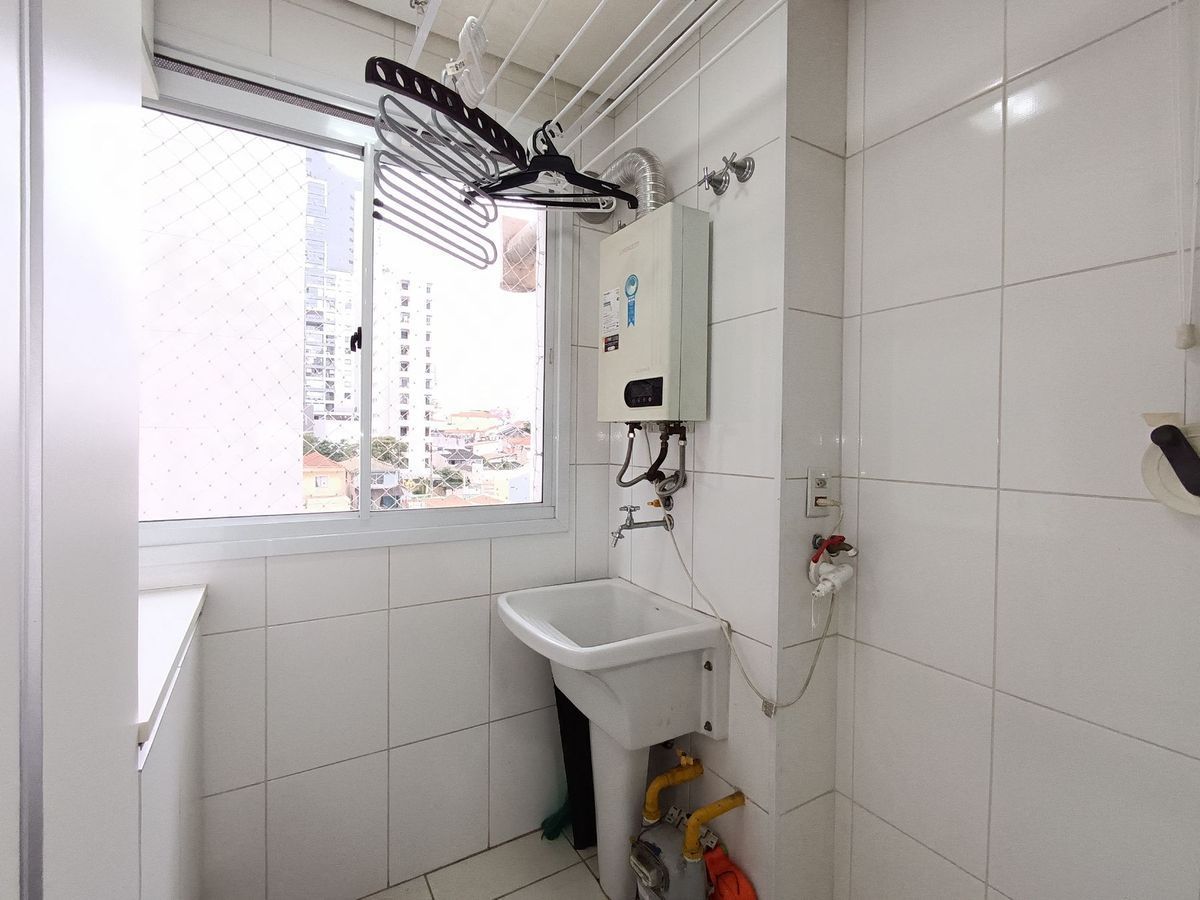 Apartamento para alugar com 1 quarto, 57m² - Foto 17