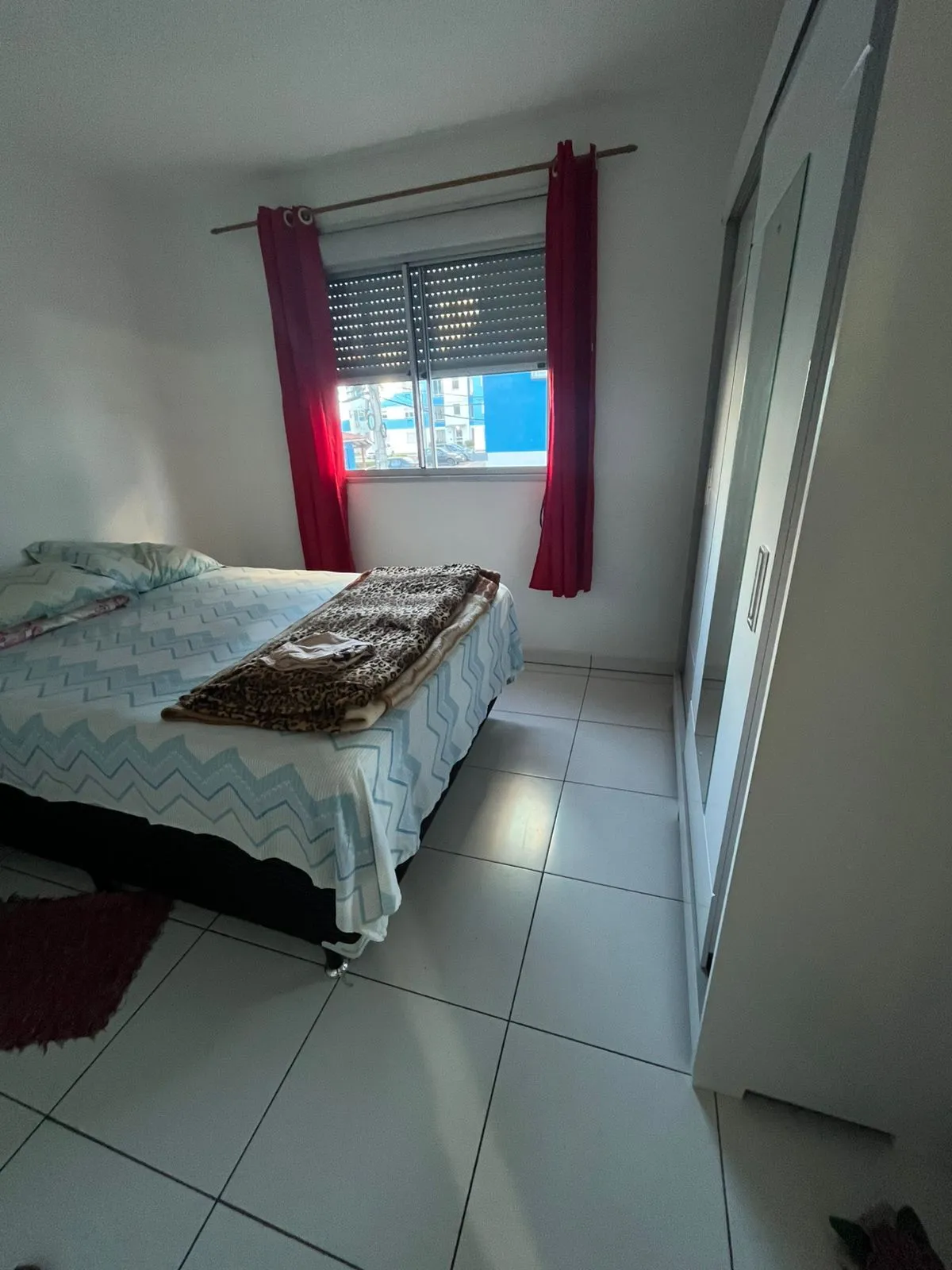 Apartamento 2 dormitórios com vaga e infraestrutura na Lomba do Pinheiro – 45,81m²