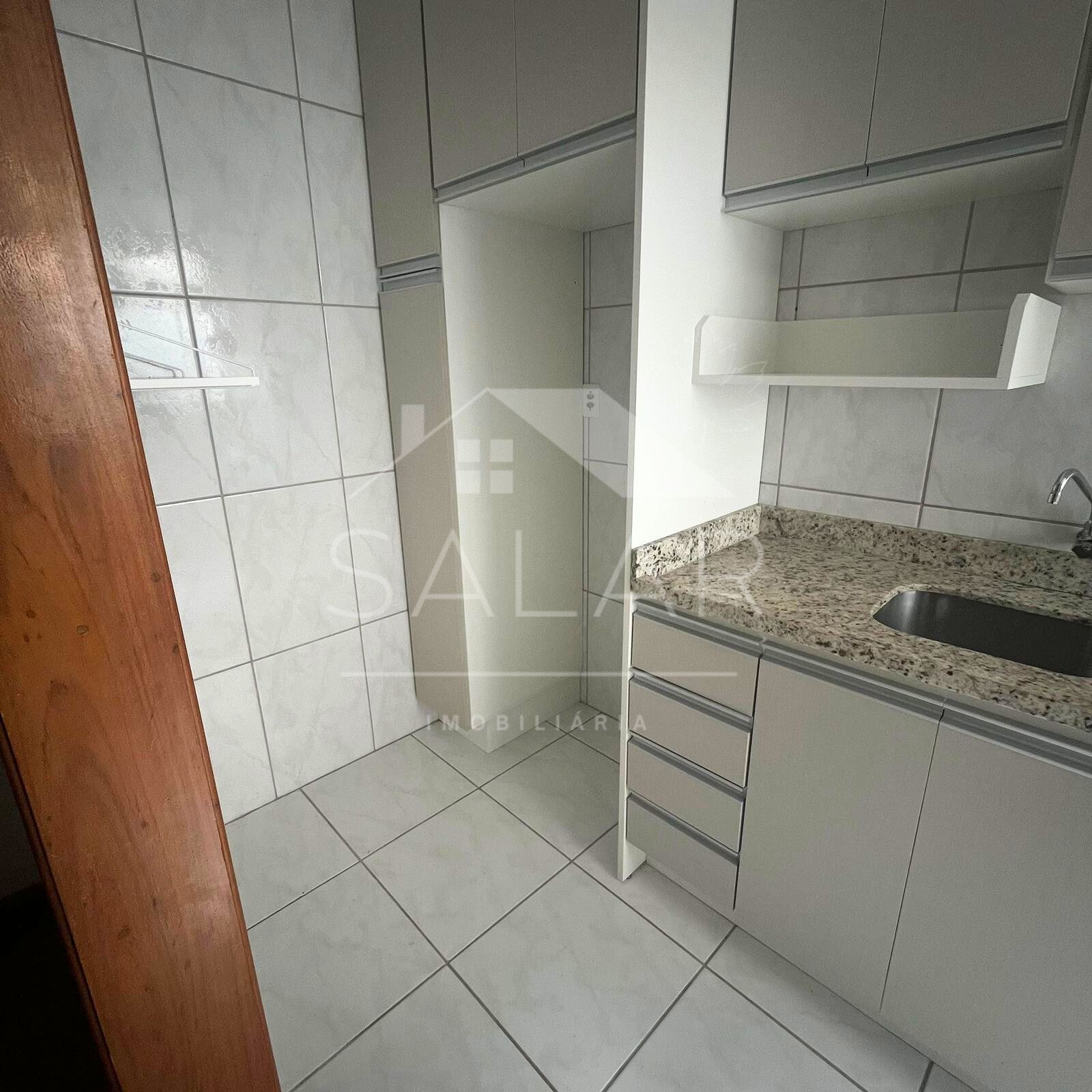 Excelente JK semimobiliado, bairro Passo da Areia, Porto Alegre/RS