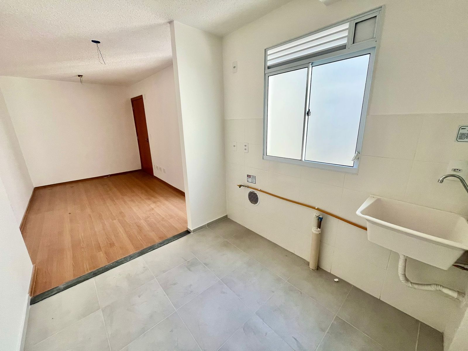 Apartamento 2 dormitórios no bairro Cecília