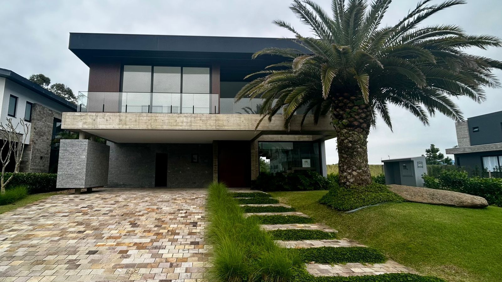 Residencial em Ocean Side, Torres/RS - Foto 1