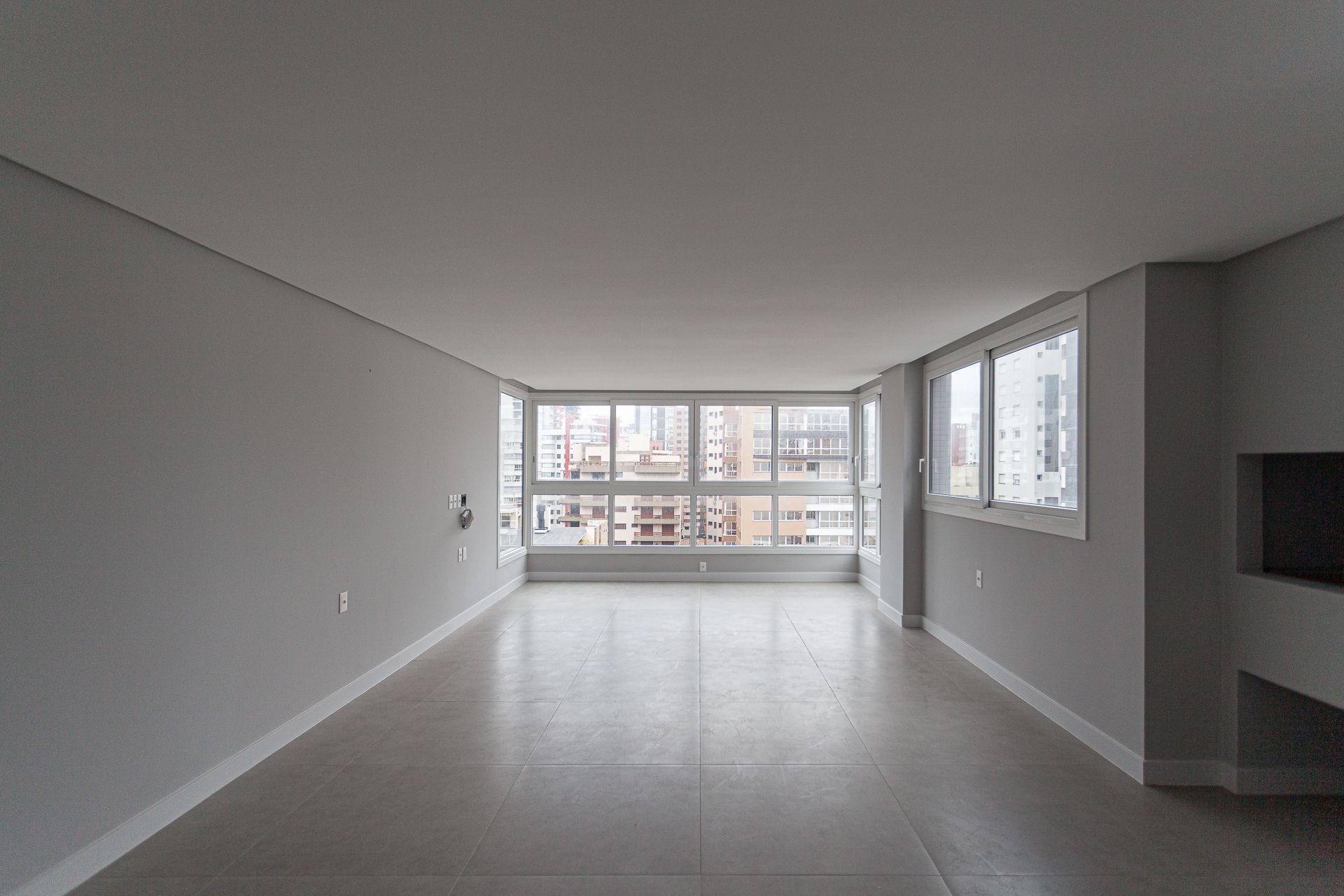 Apartamento Maui Residencial, Centro, Torres - foto 1