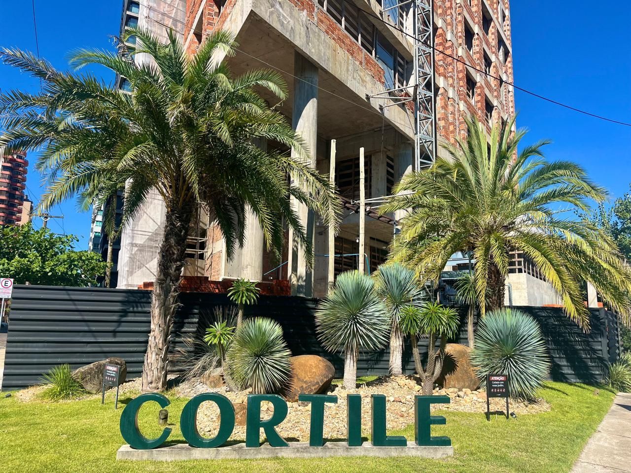 Residencial em Centro, Torres/RS - Foto 1