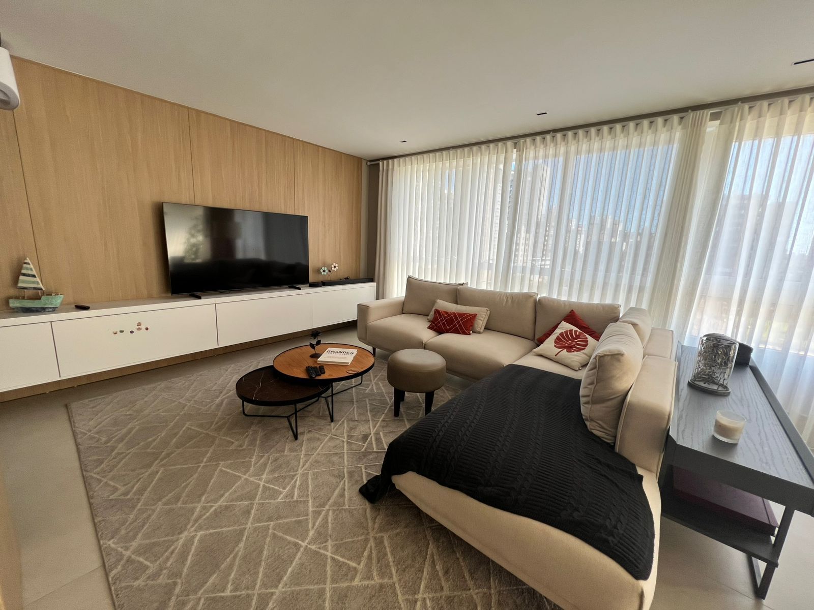 Apartamento Mobiliado 3 Suítes no Montalcino - Praia Grande Torres