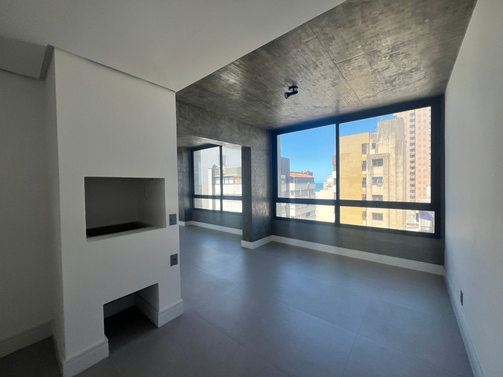 Residencial em Centro, Torres/RS - Foto 1