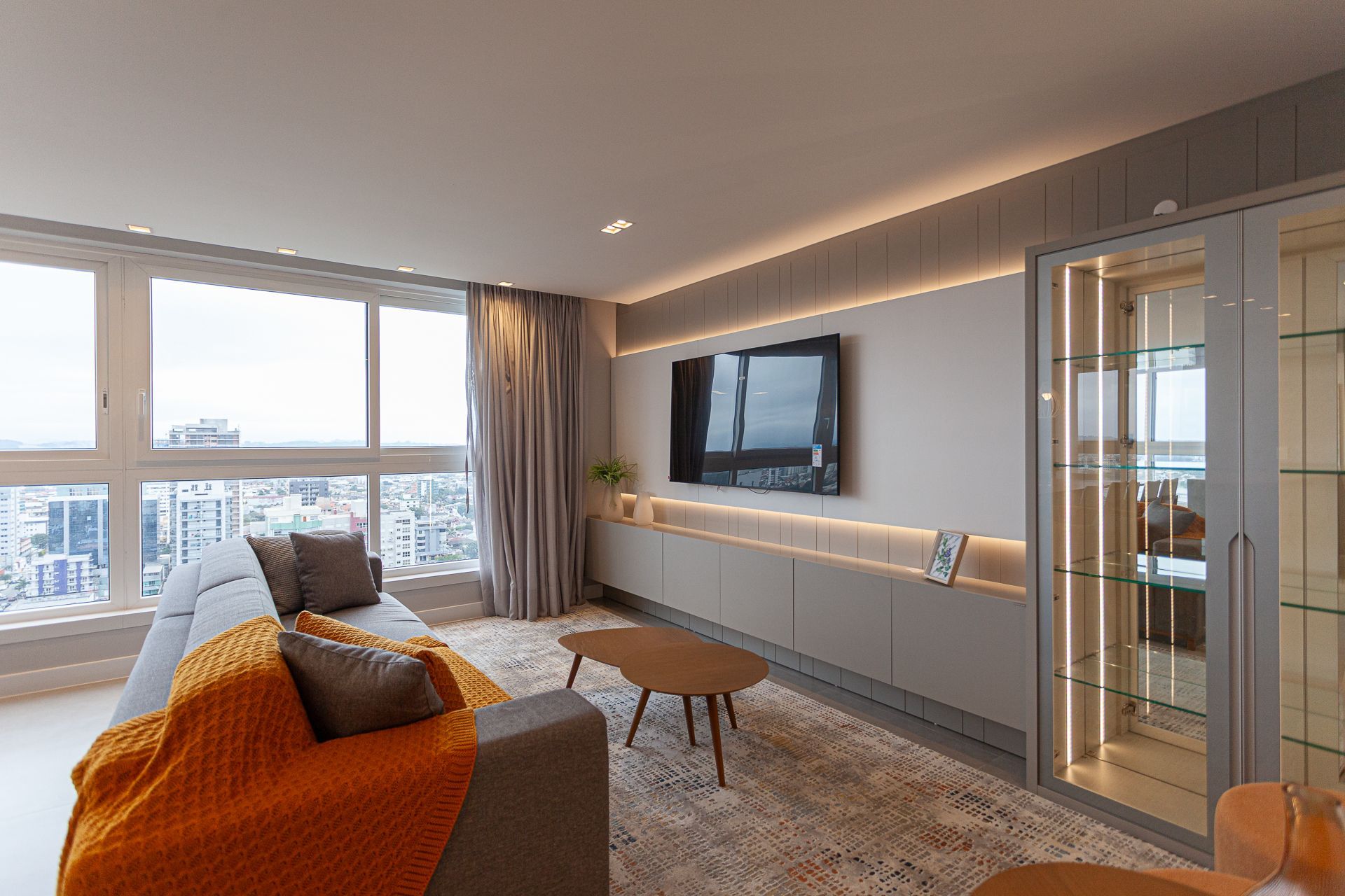 Apartamento Maui Residencial, Centro, Torres - foto 1