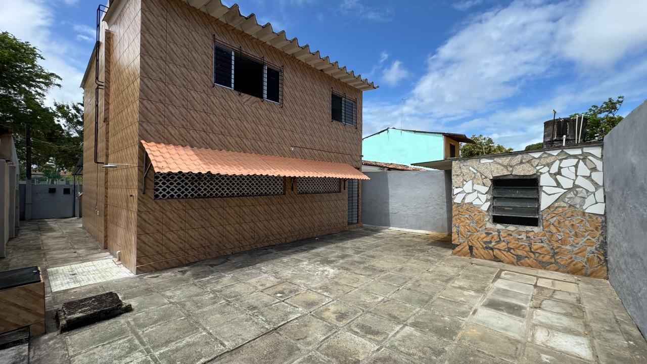 Casa, 3 quartos, 130 m² - Foto 2