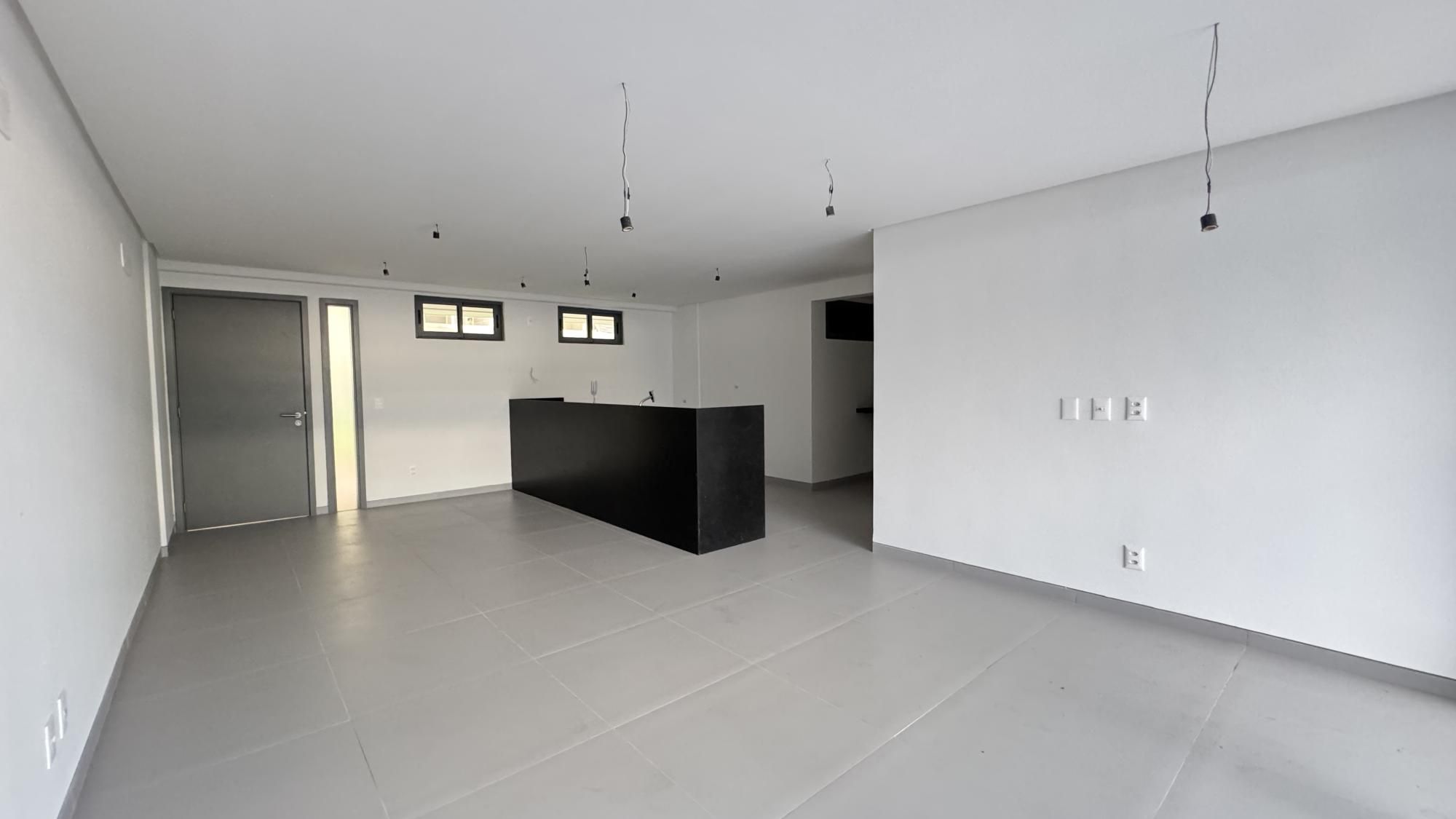 Apartamento à venda com 3 quartos, 226m² - Foto 15
