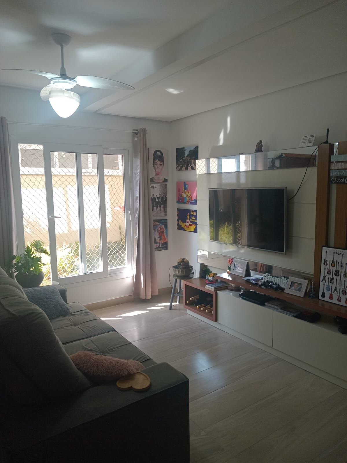 Casa em Condomínio com 2 Suítes e Sótão no Bairro Vila Nova — foto 2