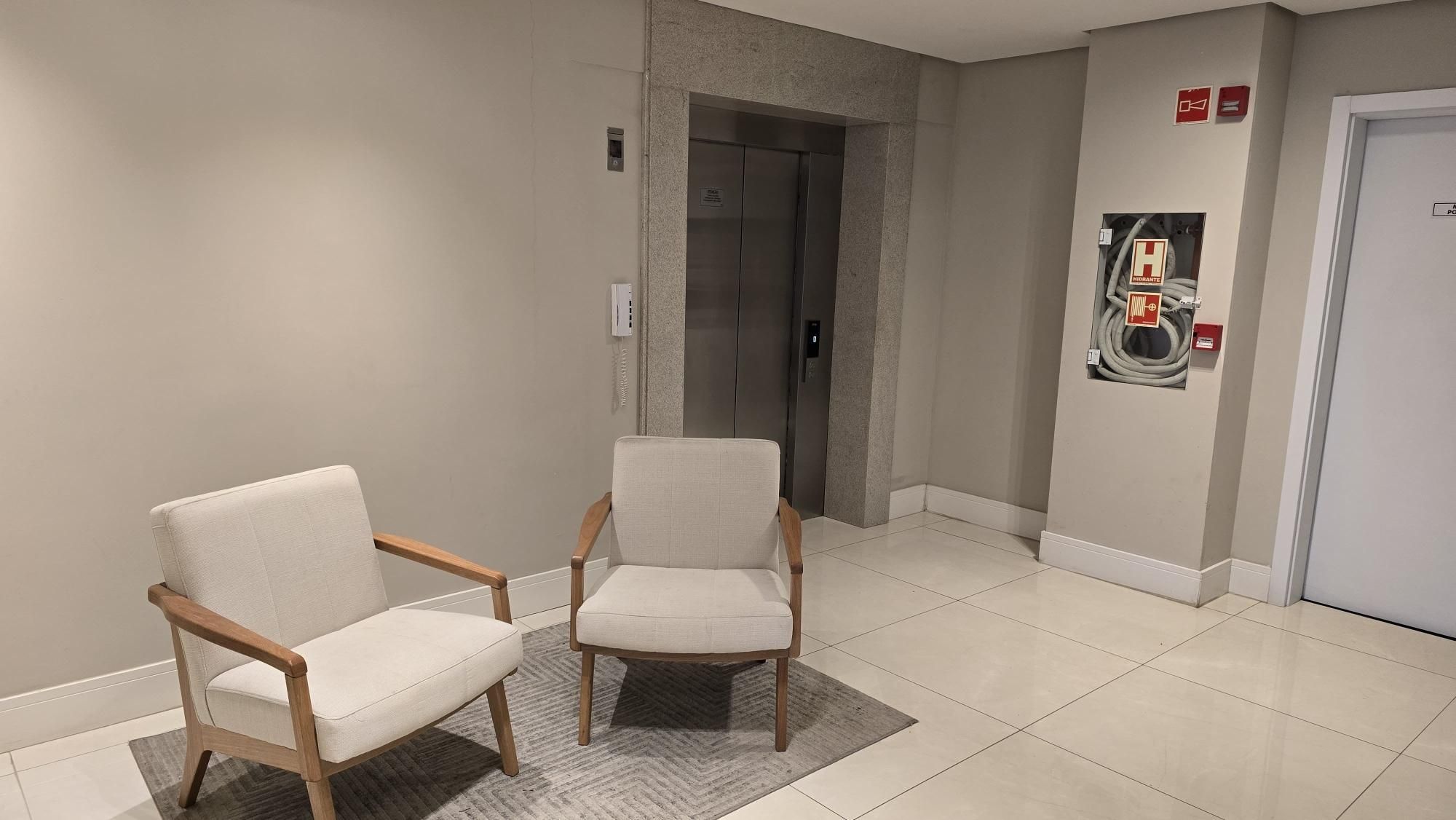 Apartamento à venda com 2 quartos, 69m² - Foto 26