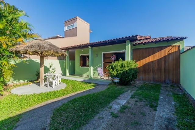 Casa de 2 quartos e 1 vaga de garagem em Cachoeirinha.