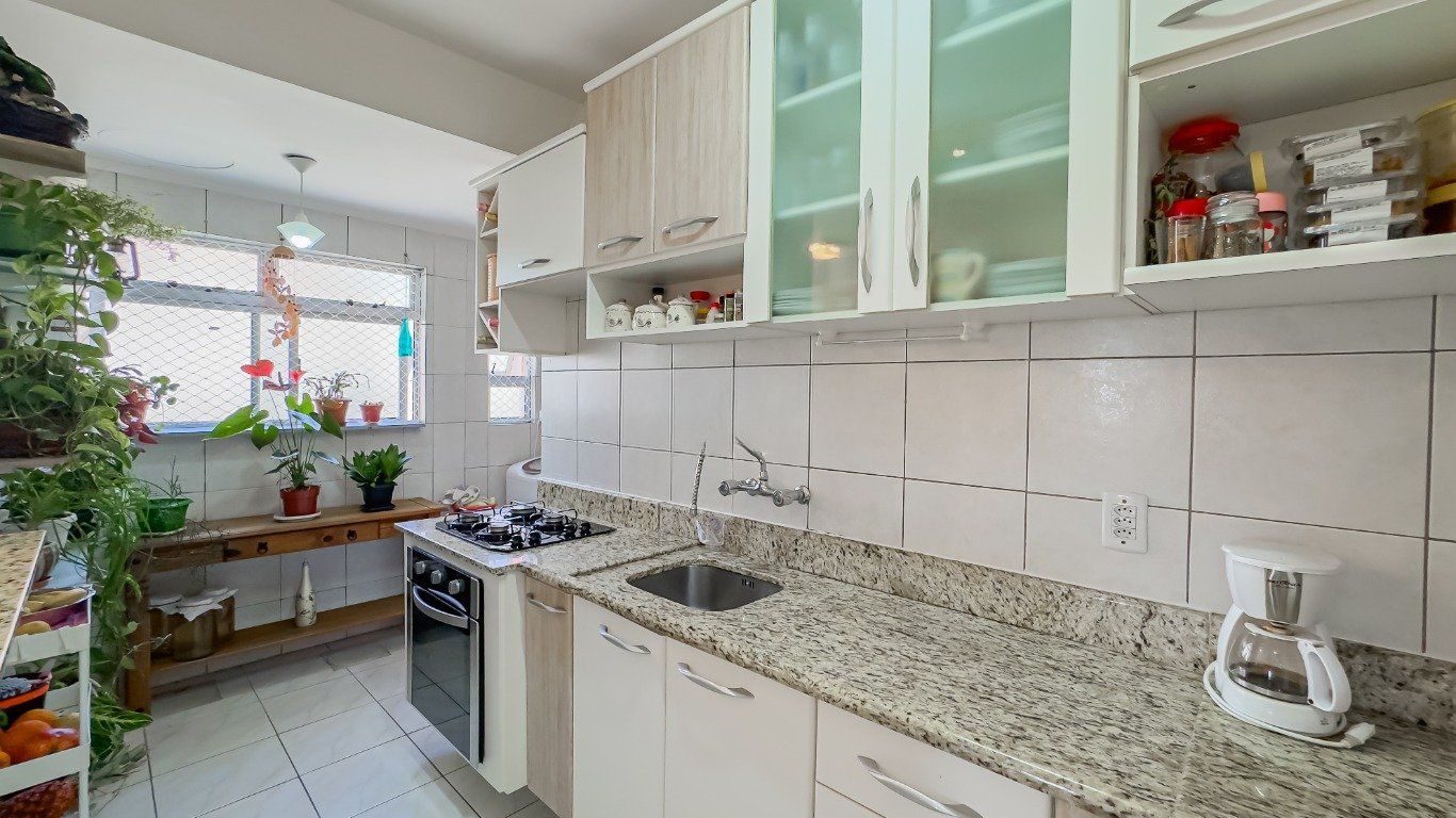 Apartamento à venda com 3 quartos, 76m² - Foto 12