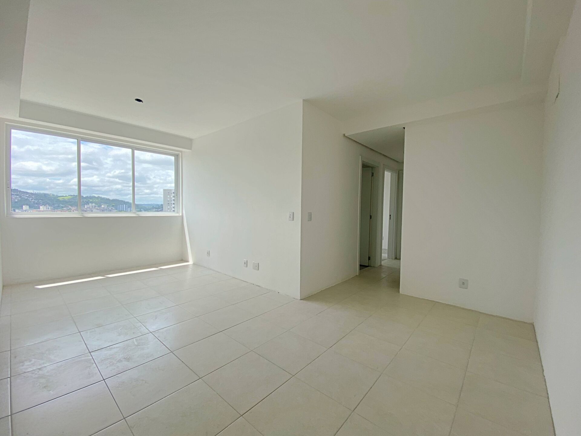 Apartamento 3 dormitórios, suite, elevador e vaga no Partenon