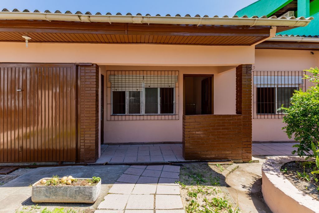 Casa com 3 Quartos e 1 vaga no Bairro Morro Santana