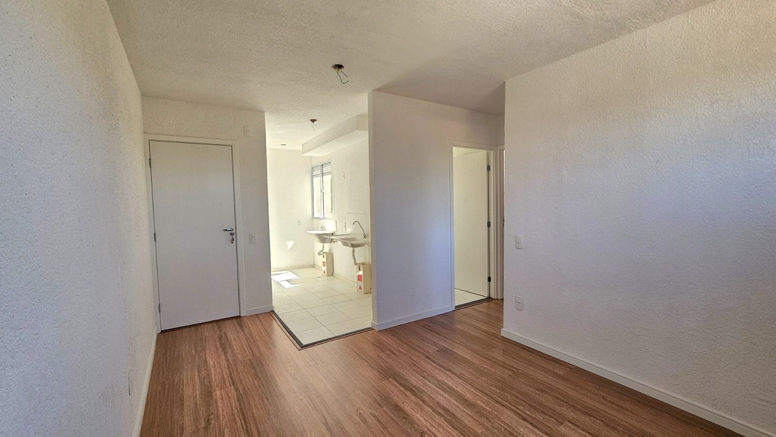 Apartamento 2 dormitórios terceiro andar Reservas do Sul Restinga