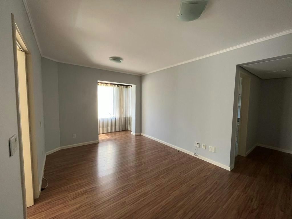 Apartamento com 1 quarto e 1 vaga coberta no bairro Petrópolis — foto 3