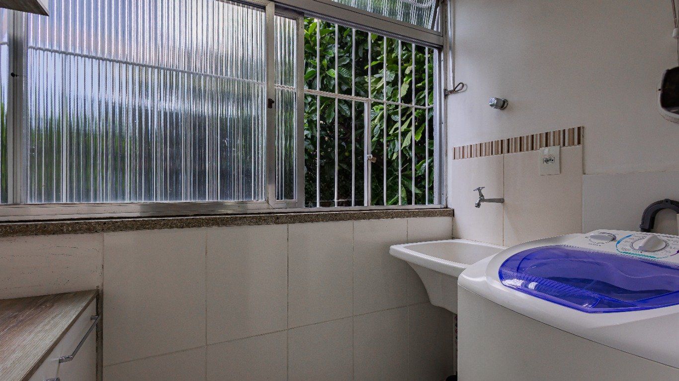 Apartamento à venda com 1 quarto, 45m² - Foto 12