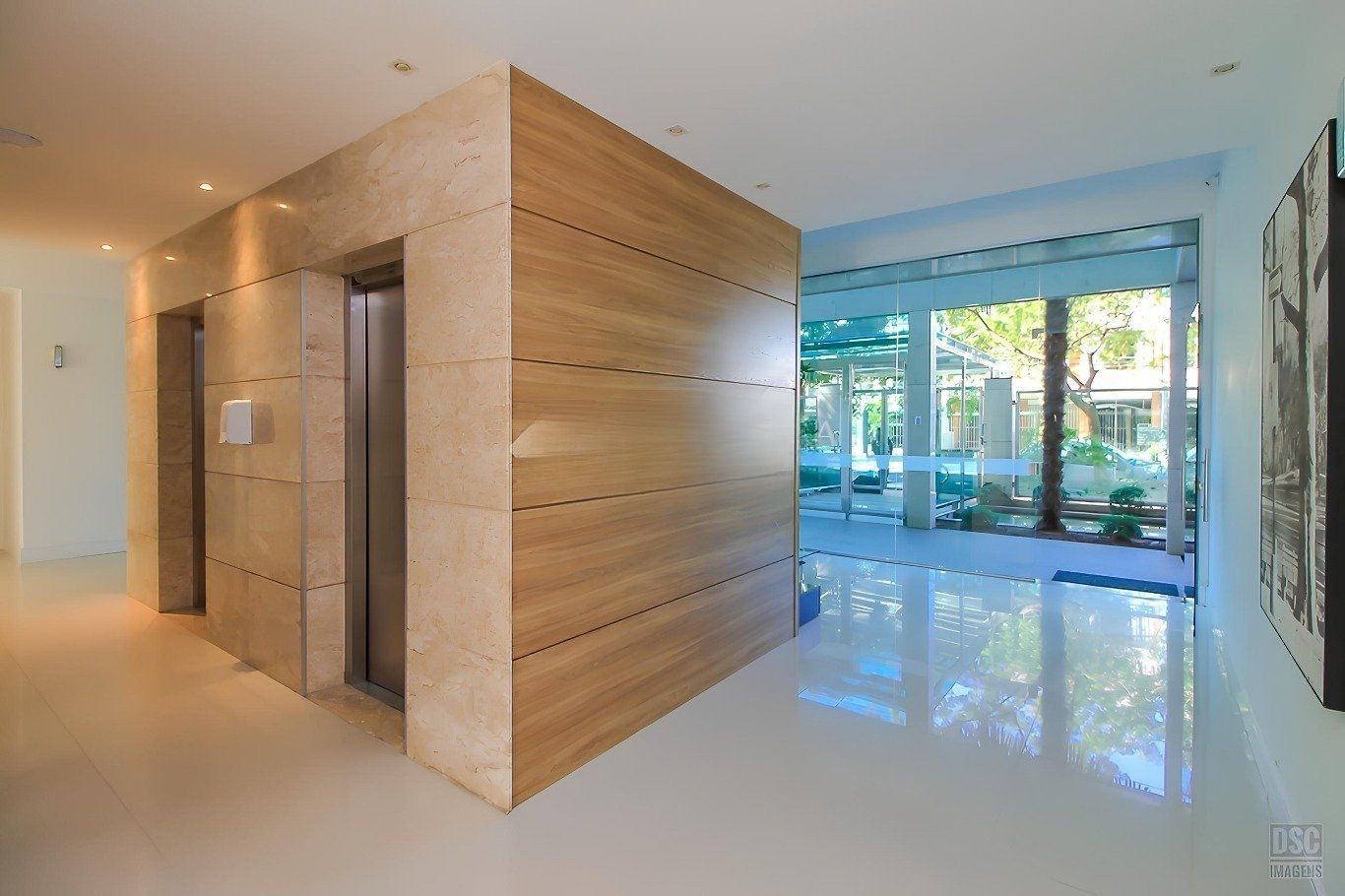 Apartamento à venda com 2 quartos, 64m² - Foto 19