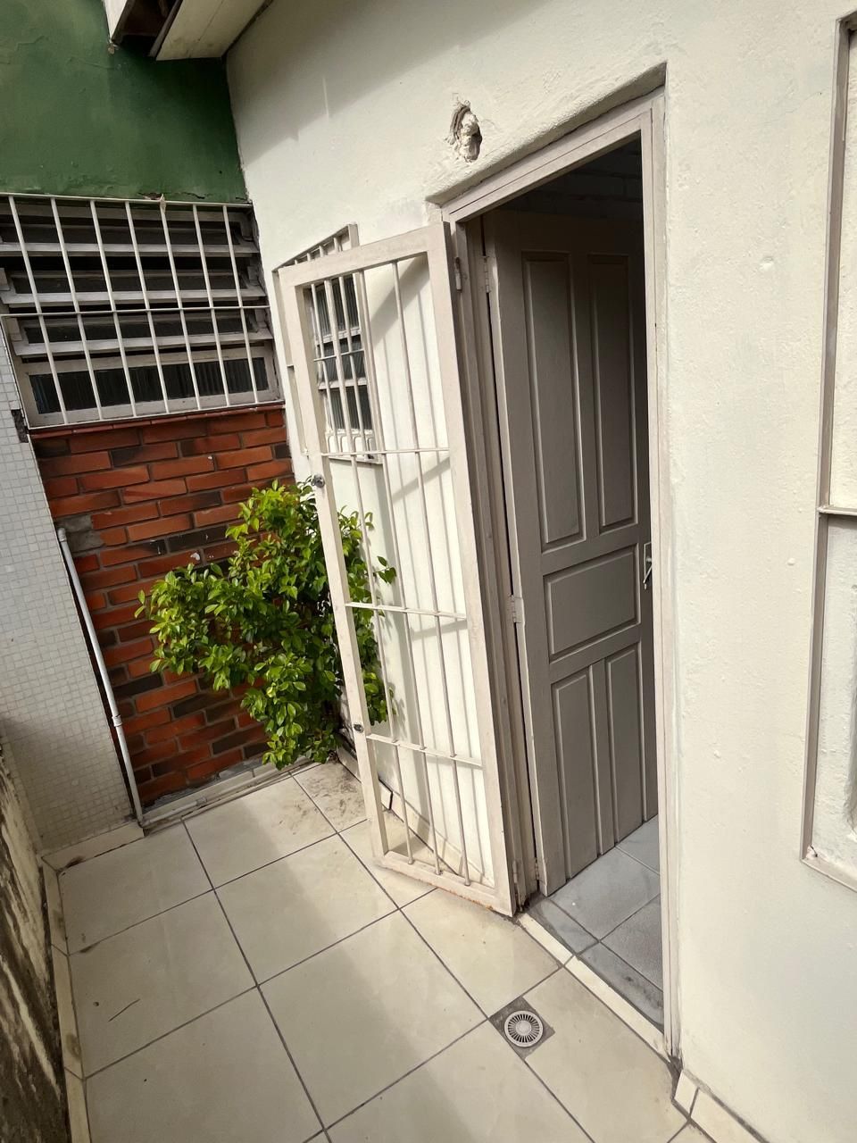 Apartamento à venda com 3 quartos, 84m² - Foto 17