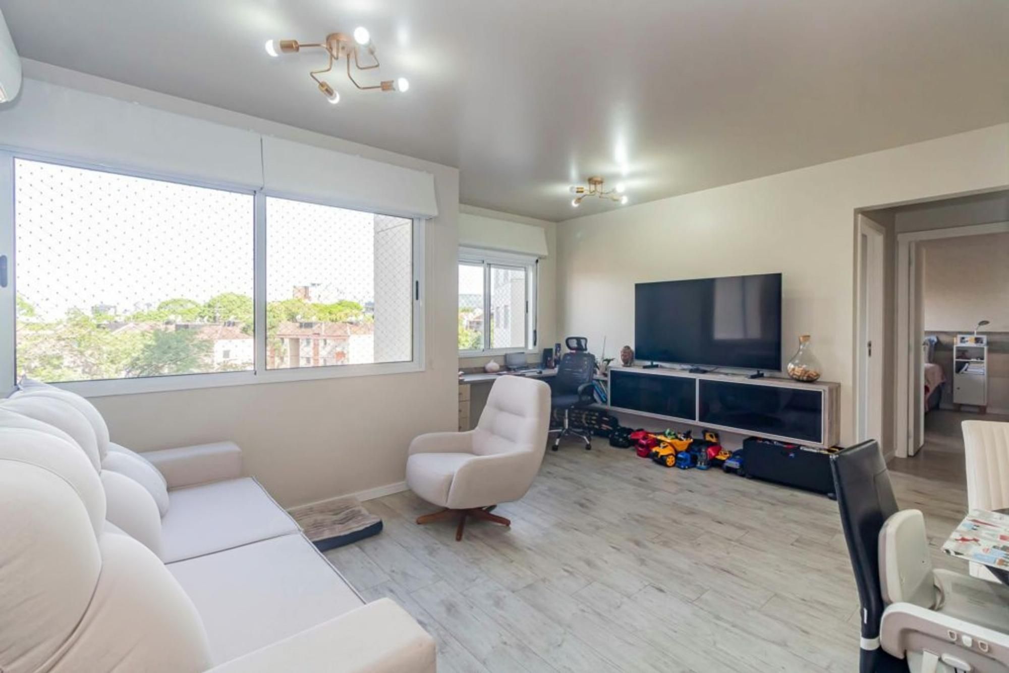 Apartamento de 2 quartos, suíte, elevador,1 vaga no bairro Vila Ipiranga