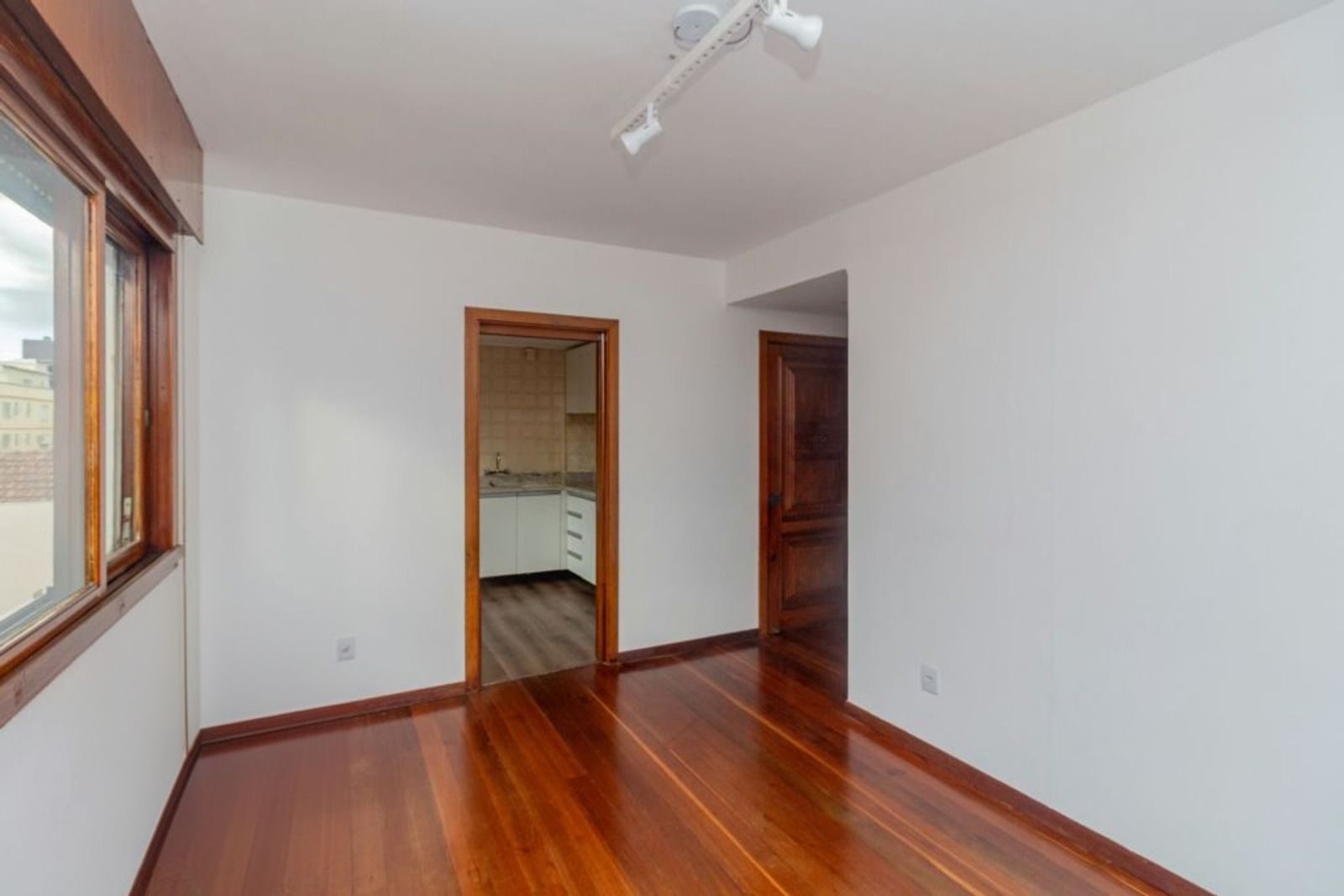 Apartamento de 1 dormitório no bairro Auxiliadora em Porto Alegre. — foto 4