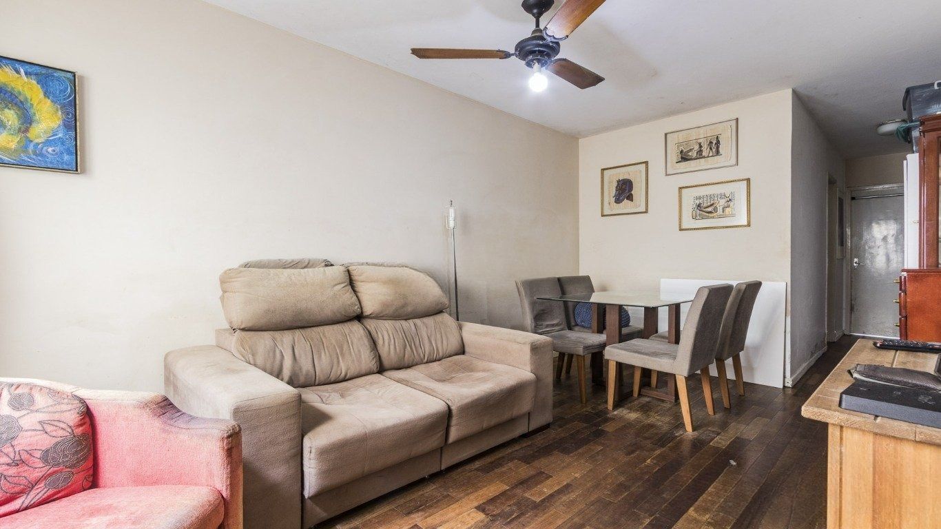 Apartamento de 2 quartos no bairro Petrópolis Porto Alegre.