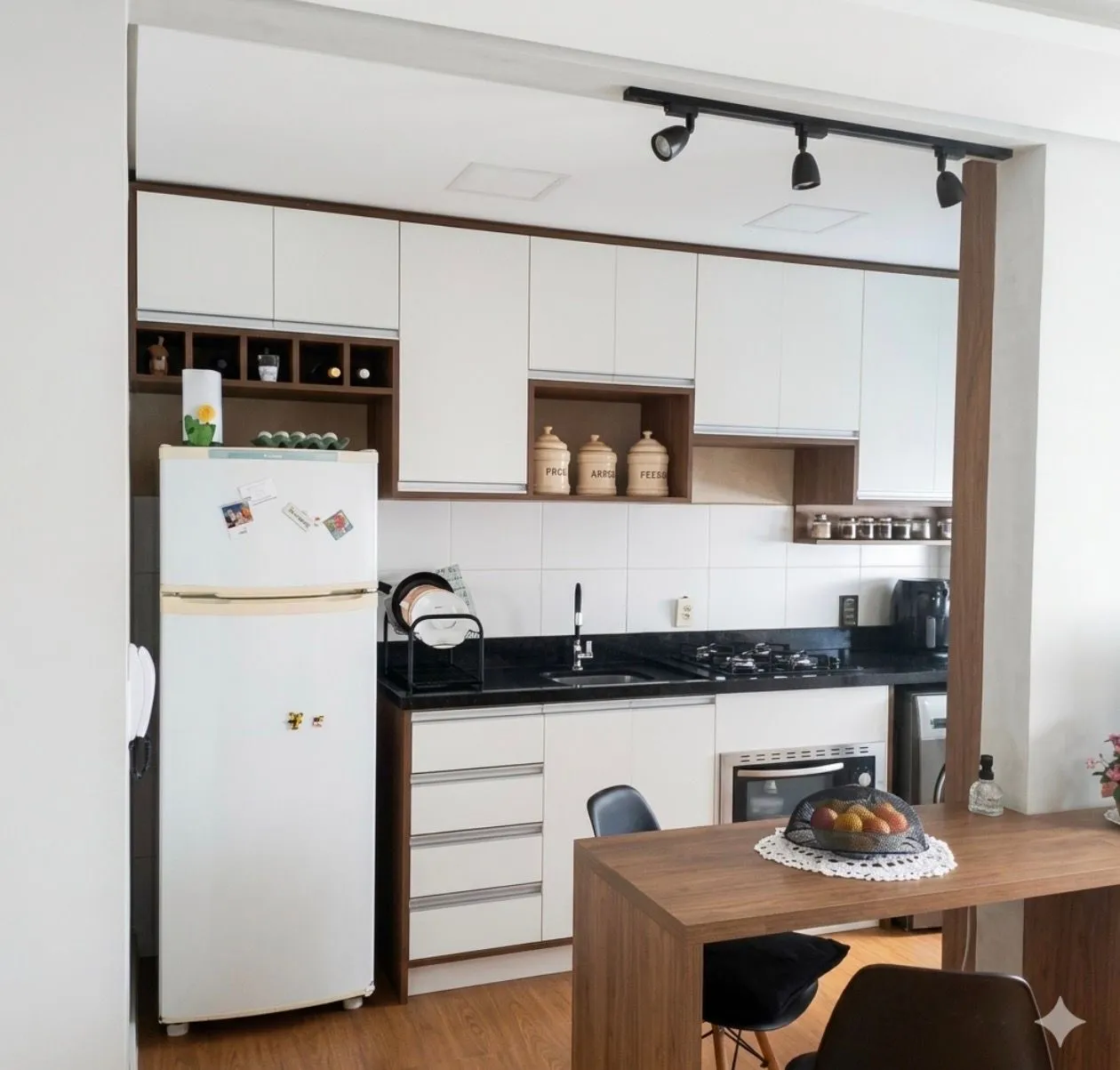 Apartamento 2 dormitórios Morro Santana com 1 vaga de garagem