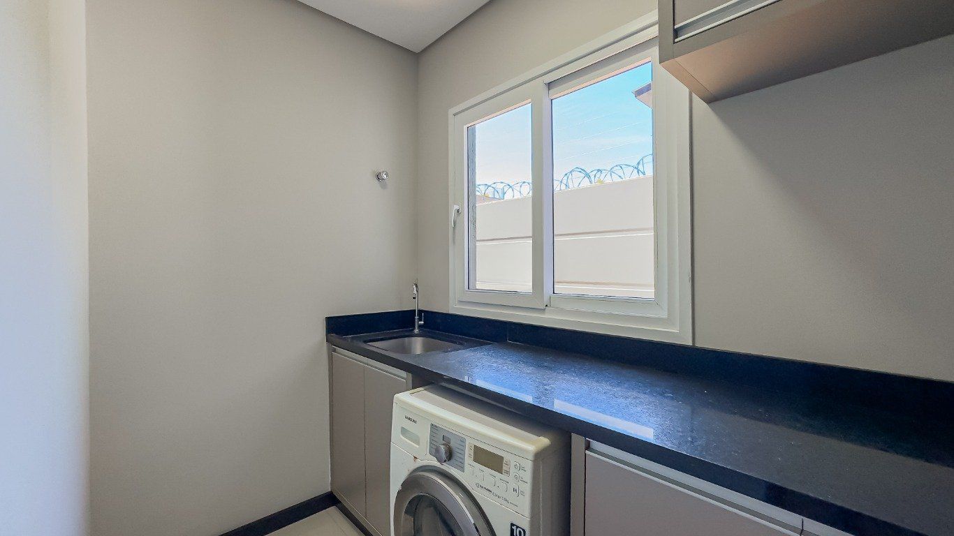 Casa de Condomínio à venda com 3 quartos, 234m² - Foto 14