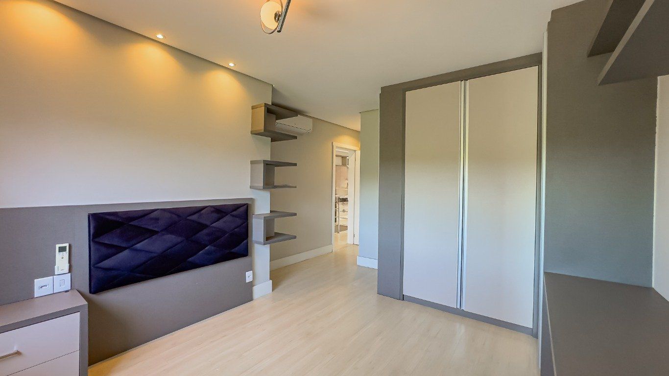 Casa de Condomínio à venda com 3 quartos, 234m² - Foto 23
