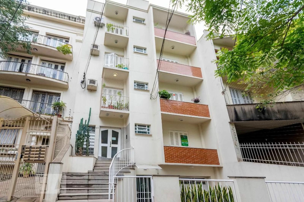 2458354.jpeg