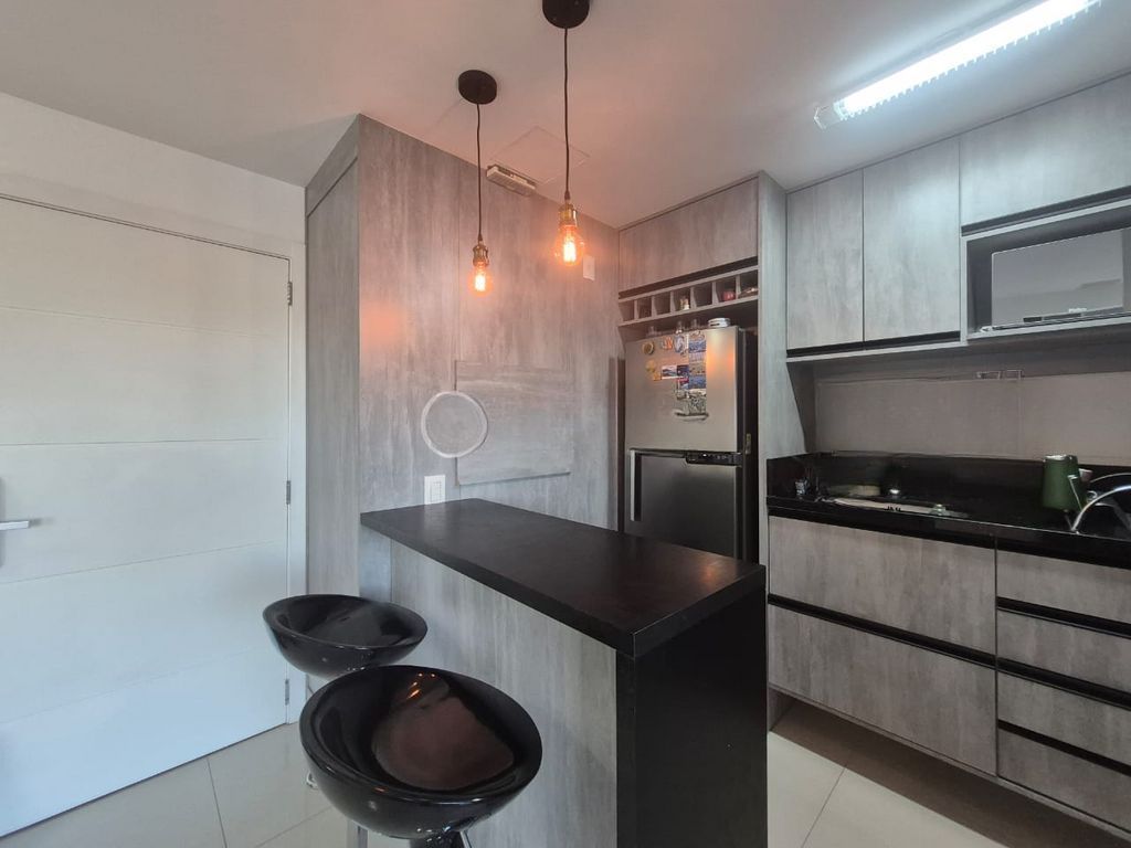 Apartamento à venda com 2 quartos, 64m² - Foto 6