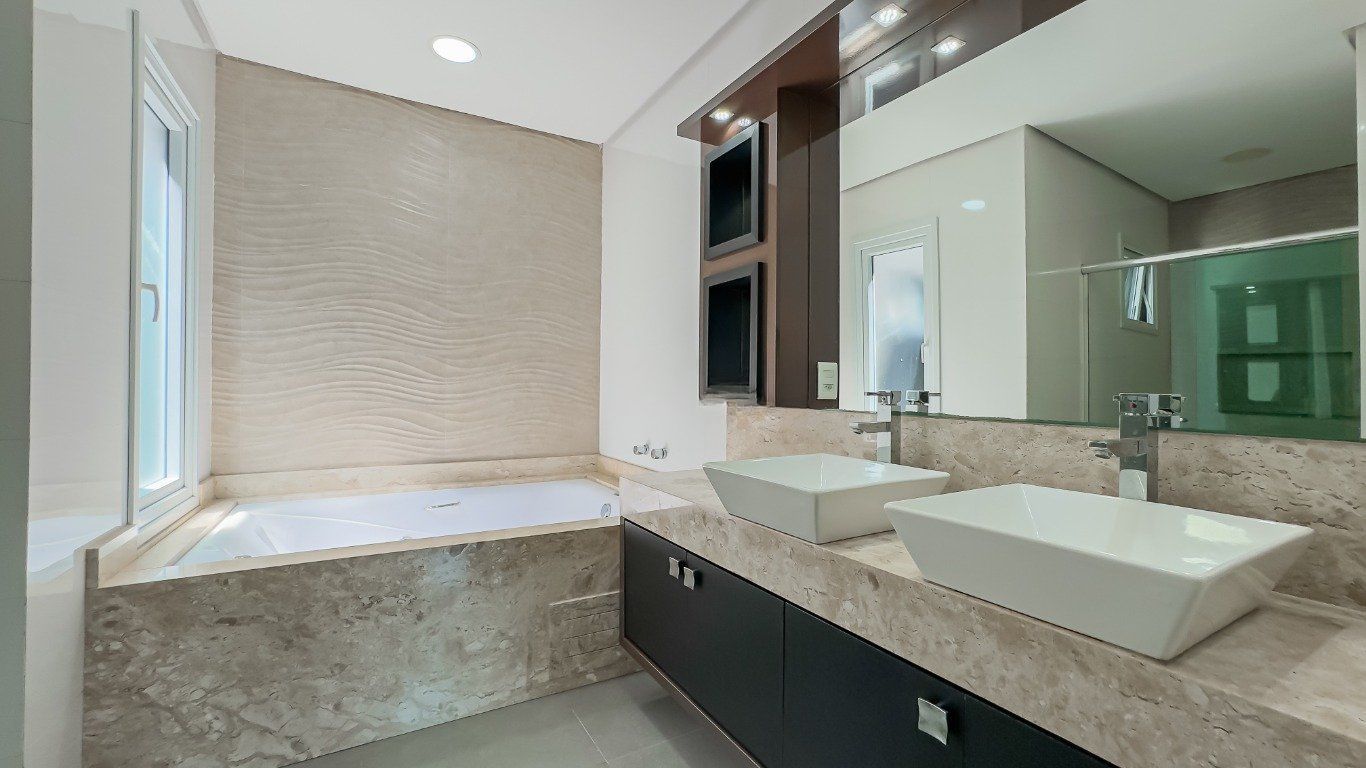 Casa de Condomínio à venda com 3 quartos, 234m² - Foto 35
