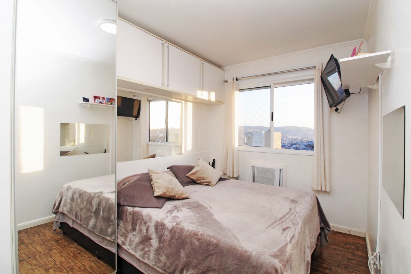 Apartamento à venda com 2 quartos, 61m² - Foto 12