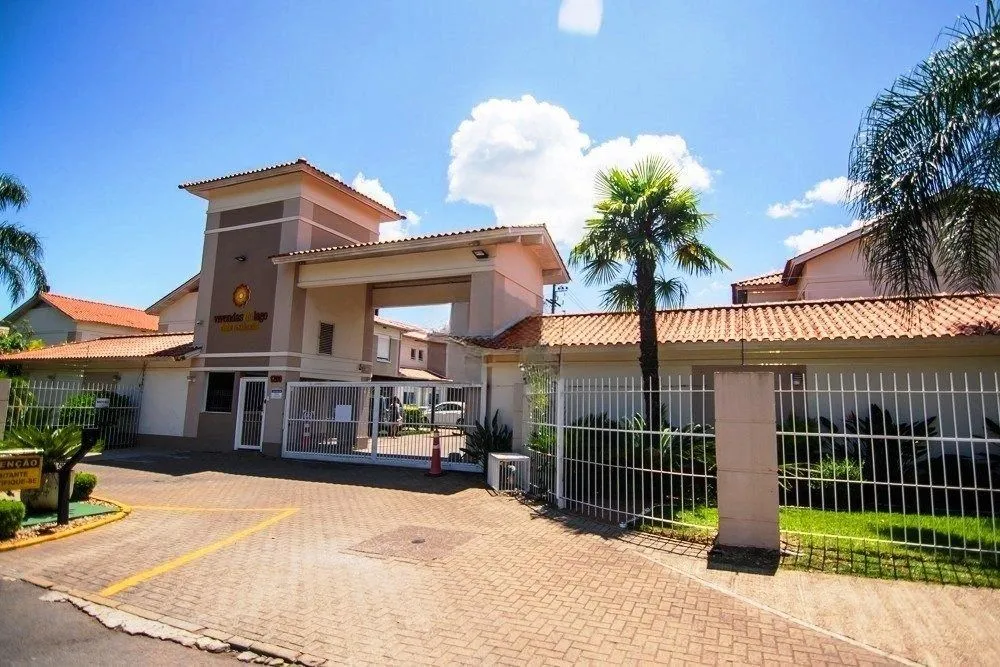 Casa de Condomínio, 2 dormitórios no bairro Marechal Rondon em Canoas para Comprar