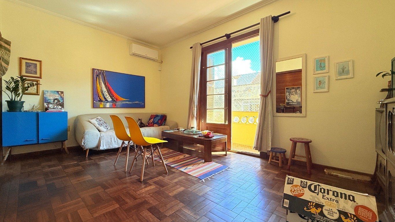 Apartamento à venda com 92m², 2 quartos no bairro Rio Branco em Porto Alegre